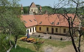 Unglerus Guesthouse